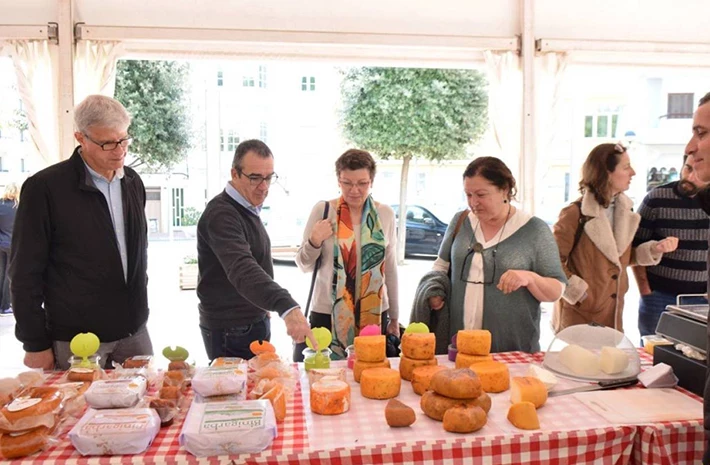 Imagen del evento Petit Mercat Artesà i Agroalimentari